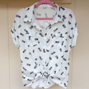 L Pineapple Print New No Tag EDEN & OLIVIA Tie Top